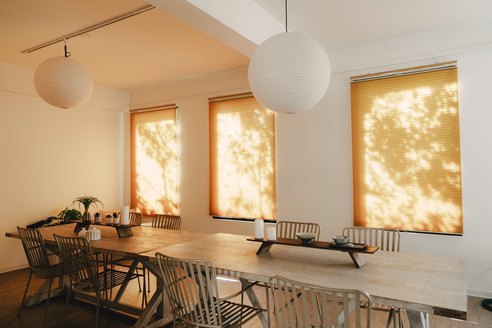 Celebrating 13 Years of Innovation: Bonito Deco’s Sustainable Solar Cellular Shades Now in Japan!